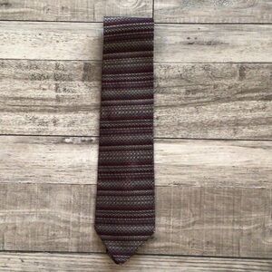 3/$13 Mondo di Marco burgundy tie